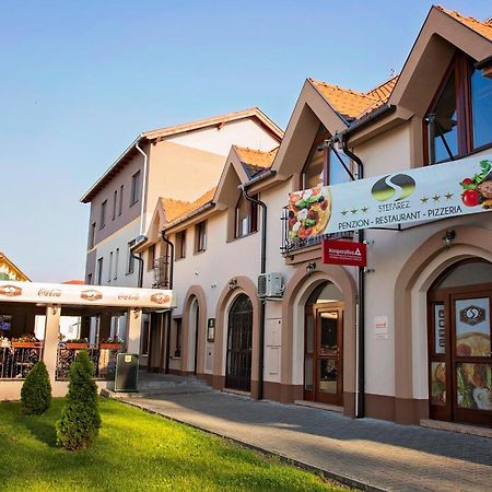 Veľký Meder Penzion Stefarez New酒店 外观 照片