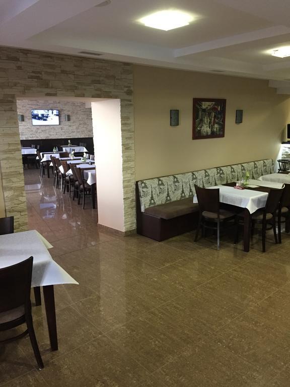 Penzion Stefarez New Veľký Meder 外观 照片