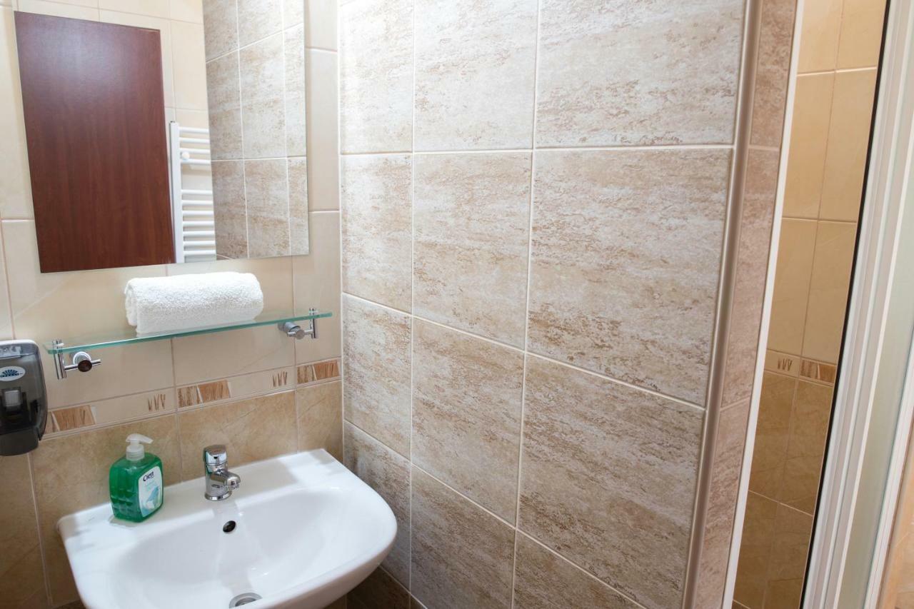 Penzion Stefarez New Veľký Meder 外观 照片